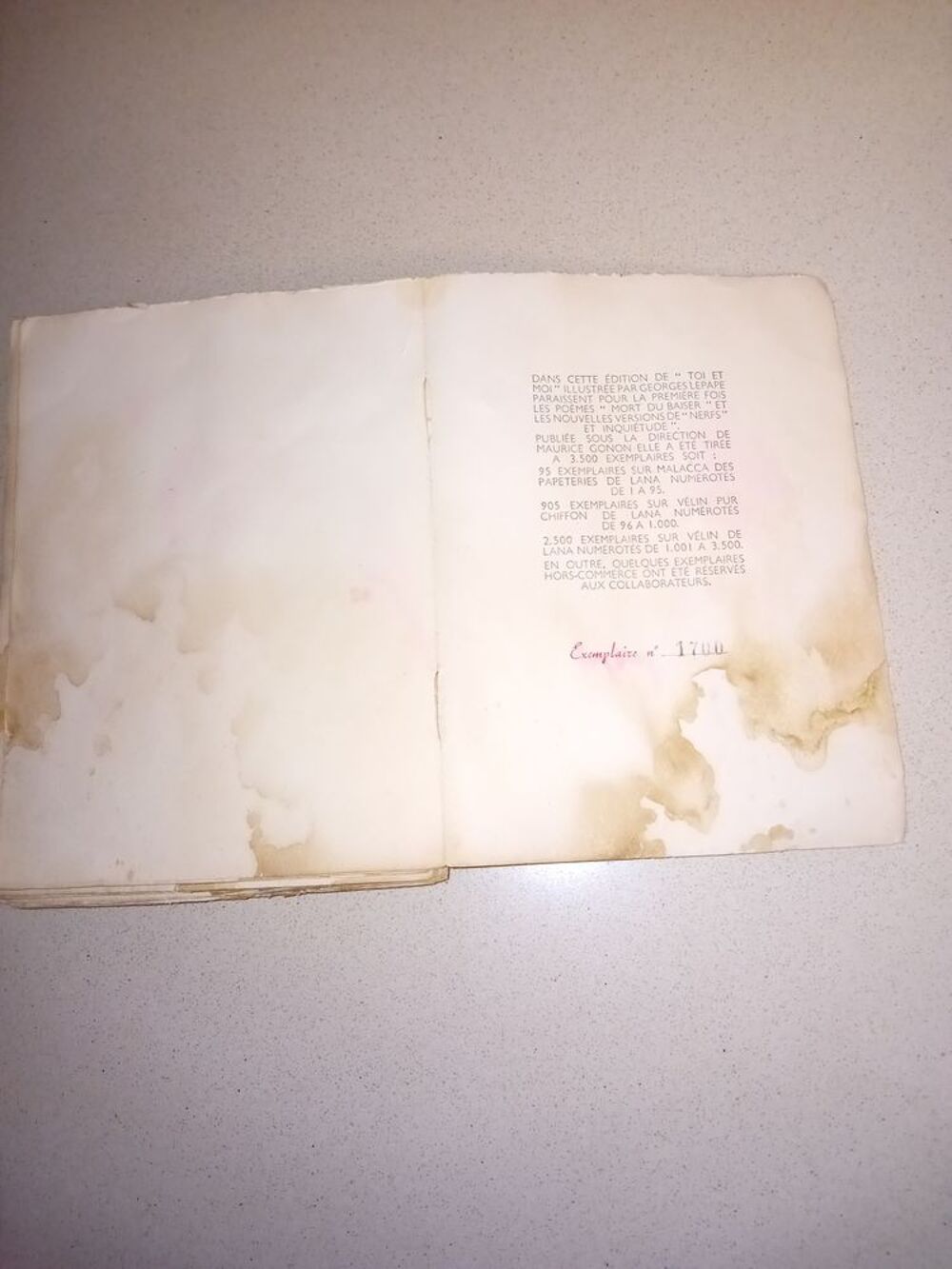 livre de po&egrave;mes ancien 