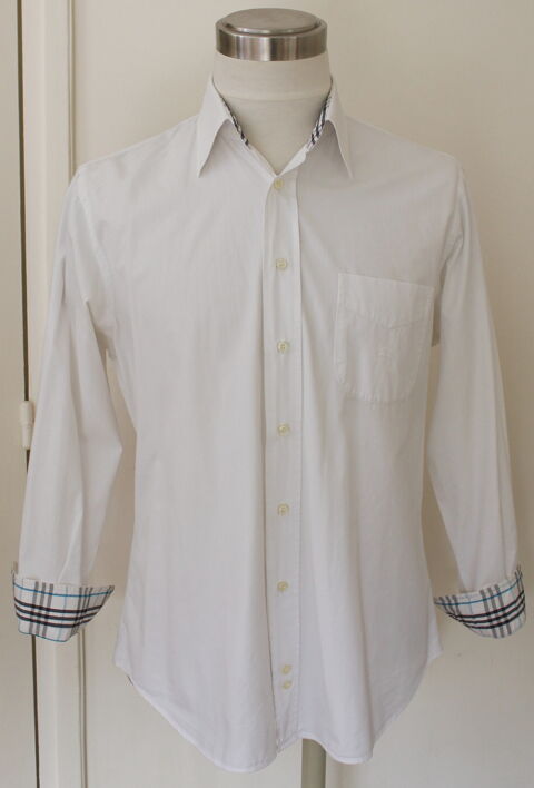 Chemise Blanche BURBERRY T.4 90 Issy-les-Moulineaux (92)