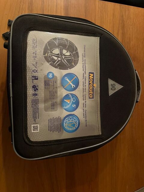 Pi&egrave;ces et &eacute;quipements Voiture Pi&egrave;ces et &eacute;quipements Voiture  occasion Vincennes 94300