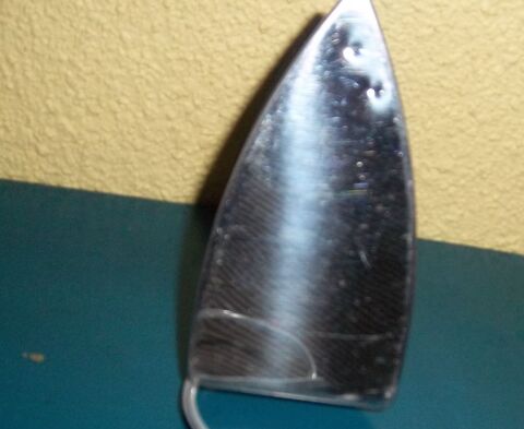 Fer � repasser Jolux 4 Colombier-Fontaine (25)