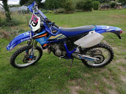 Moto YAMAHA 2002 occasion Vallères 37190