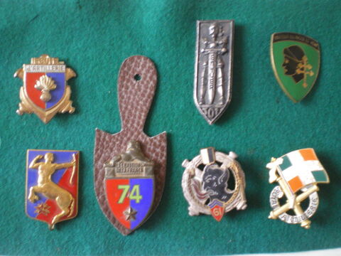 Insignes d'Ecole d'Artillerie - Artillerie et Char de Combat 13 Caen (14)