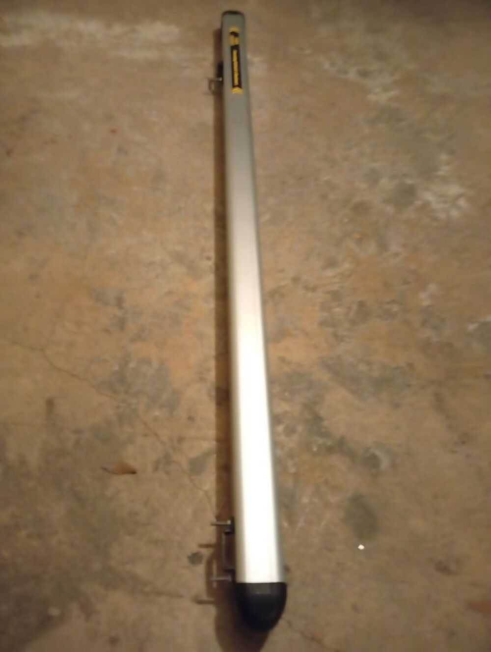 Porte tubes aluminium Bricolage