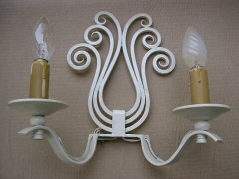 Applique  murale bougie 25 N�mes (30)