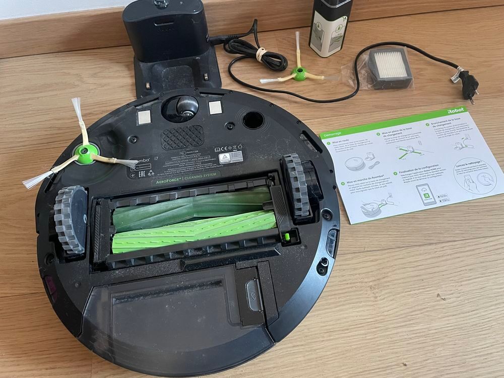 Aspirateur ROBOT Electroménager