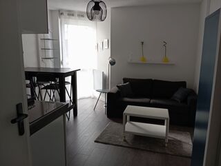  Appartement à louer 2 pièces 19 m²
