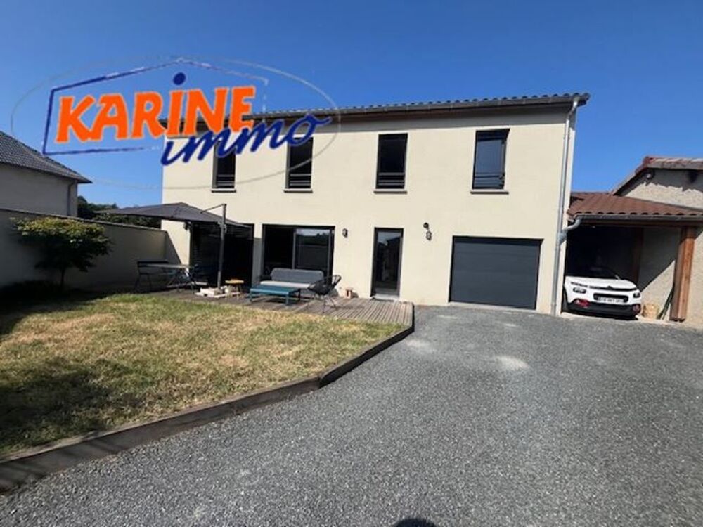 Maison 5 pièces 127 m² · à Cailloux sur Fontaines · 127 m² · 555 000 €