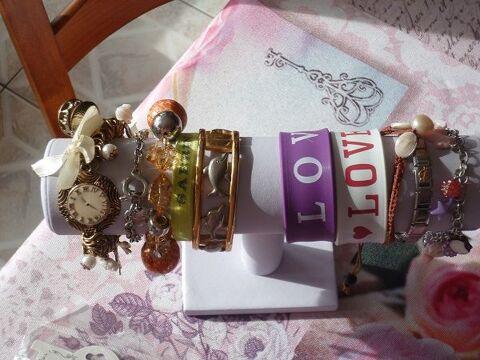 BraceletS bijoux cosplay mode manga lolita acc 1 Fèves (57)