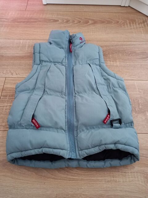VESTE SANS MANCHES SCOTT ET FOX 3 ANS 3 Villiers (86)