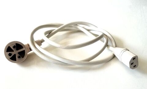 C�ble d'alimentation blanc L 1,53 m avec prise de terre 4 Puteaux (92)