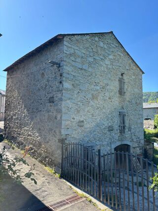  Remise / Grange � vendre 3 pi�ces 201 m� Roquefort-de-sault