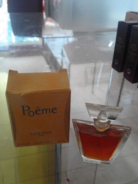 Miniature de parfum 5 Vannes (56)