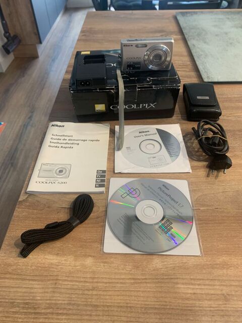 Appareil photo num�rique  Nikon      Coolpix S 60 Saleilles (66)