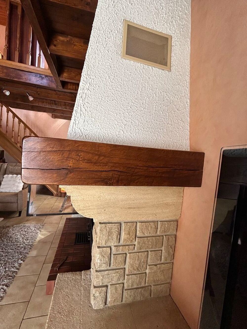chemin&eacute;e avec insert Meubles