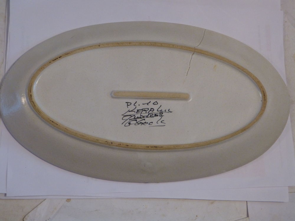 PLAT OVALE KERALUC 