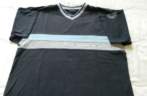 Tee-shirt homme manches courtes bleu marine taille 2 3 Villiers (86)