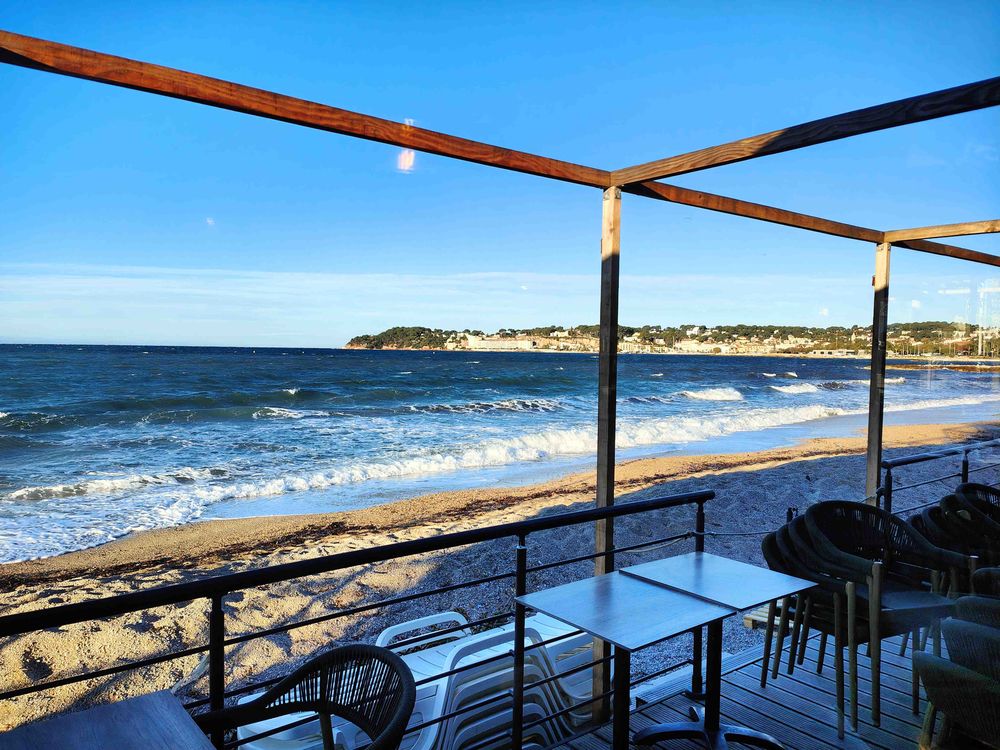   Appat T3 SANARY / SIX FOURS climatise a 100 m des plages  Provence-Alpes-Cte d'Azur, Six-Fours-les-Plages (83140)