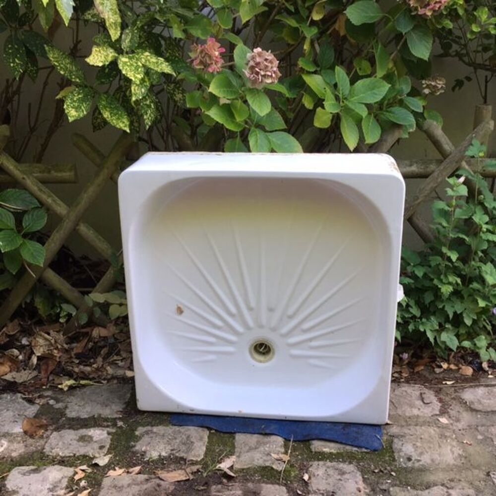 2 RECEVEURS de douche en GR&Egrave;S &eacute;maill&eacute; Bricolage