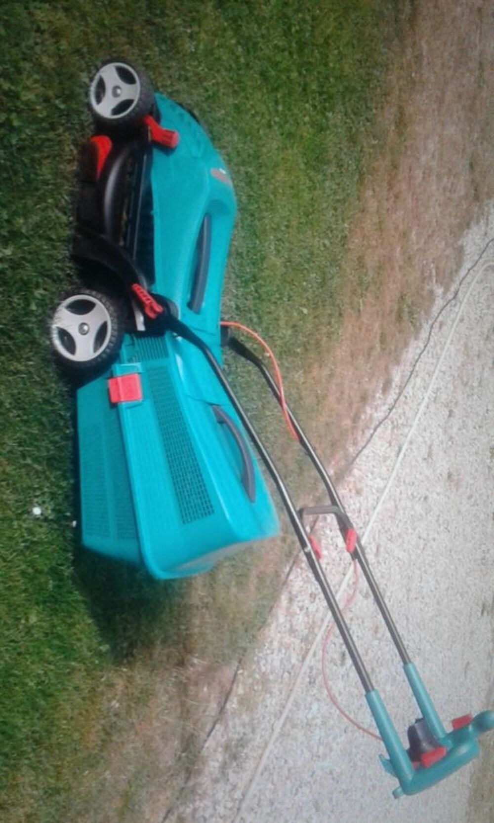 tondeuse &eacute;lectrique Bosch ARM34 Jardin