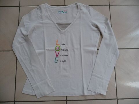 Tee-shirt blanc LOVE Taille 38 marque CACHE-CACHE 10 Celles-sur-Belle (79)