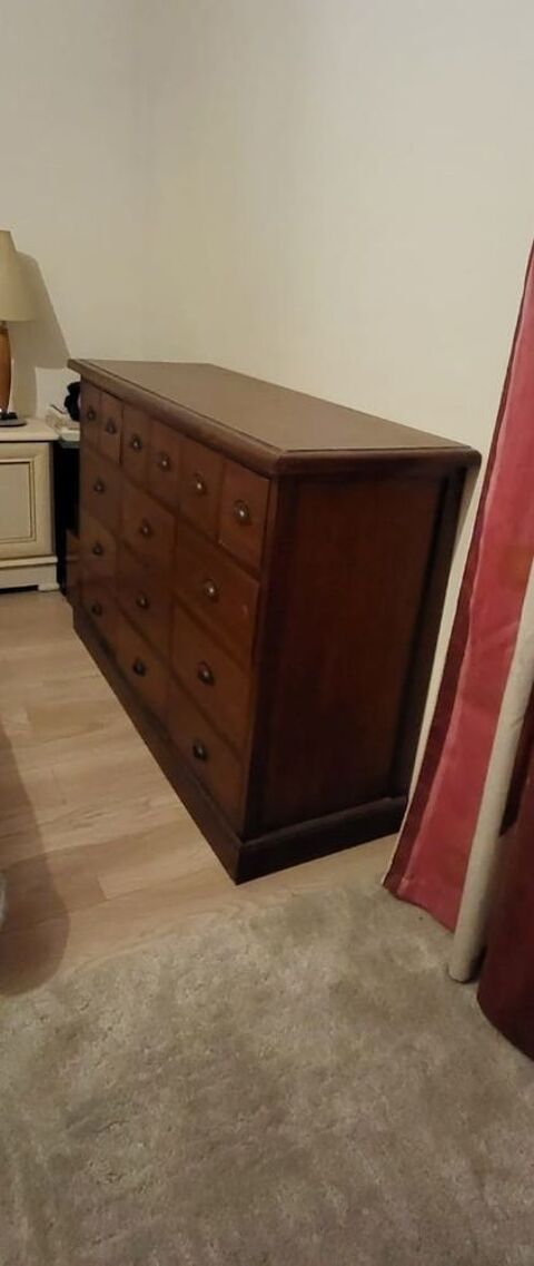 Commode bahut  56 Mitry-Mory (77)
