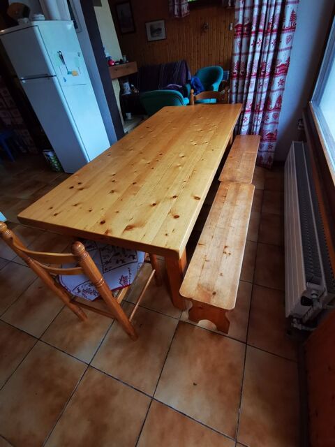 Table de repas  en bois massif avec sa rallonge 95 Veyrier-du-Lac (74)