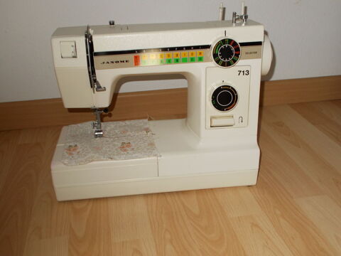 MACHINE � coudre electrique 30 Portiragnes (34)