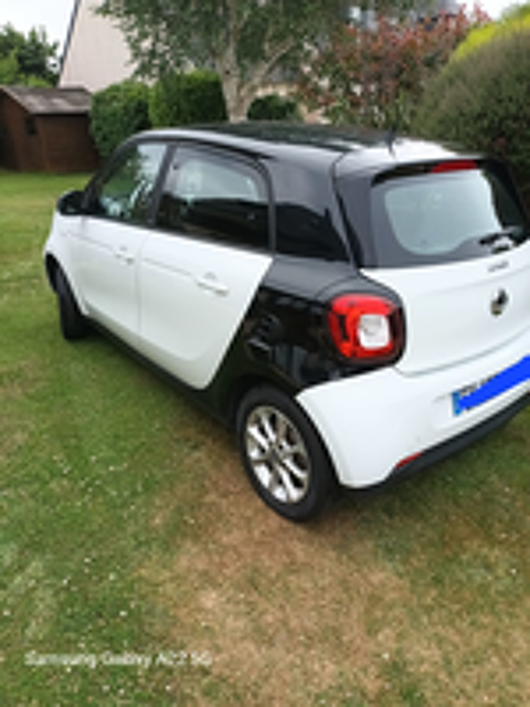 ForFour Forfour 1.0 71 ch S&S Passion 2016 occasion 29660 Carantec