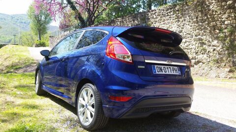 Ford Fiesta 1.0 EcoBoost 125 S&S Titanium 2015 occasion Chauriat 63117