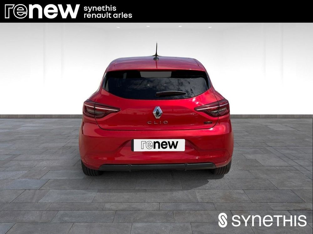 Clio V Clio E-Tech full hybrid 145 Evolution 2023 occasion 13200 Arles