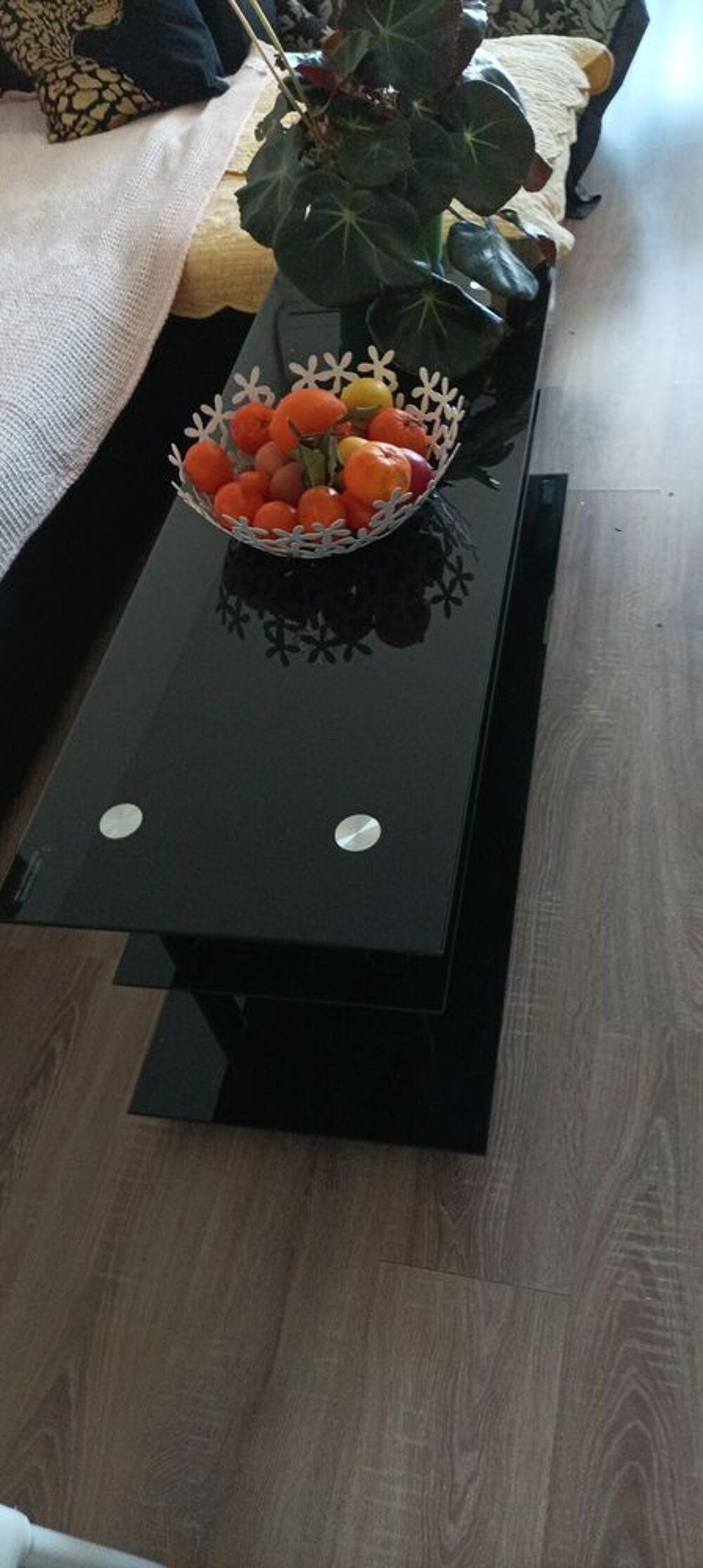 Table basse ou Tv en verre tremp&eacute; noire Meubles