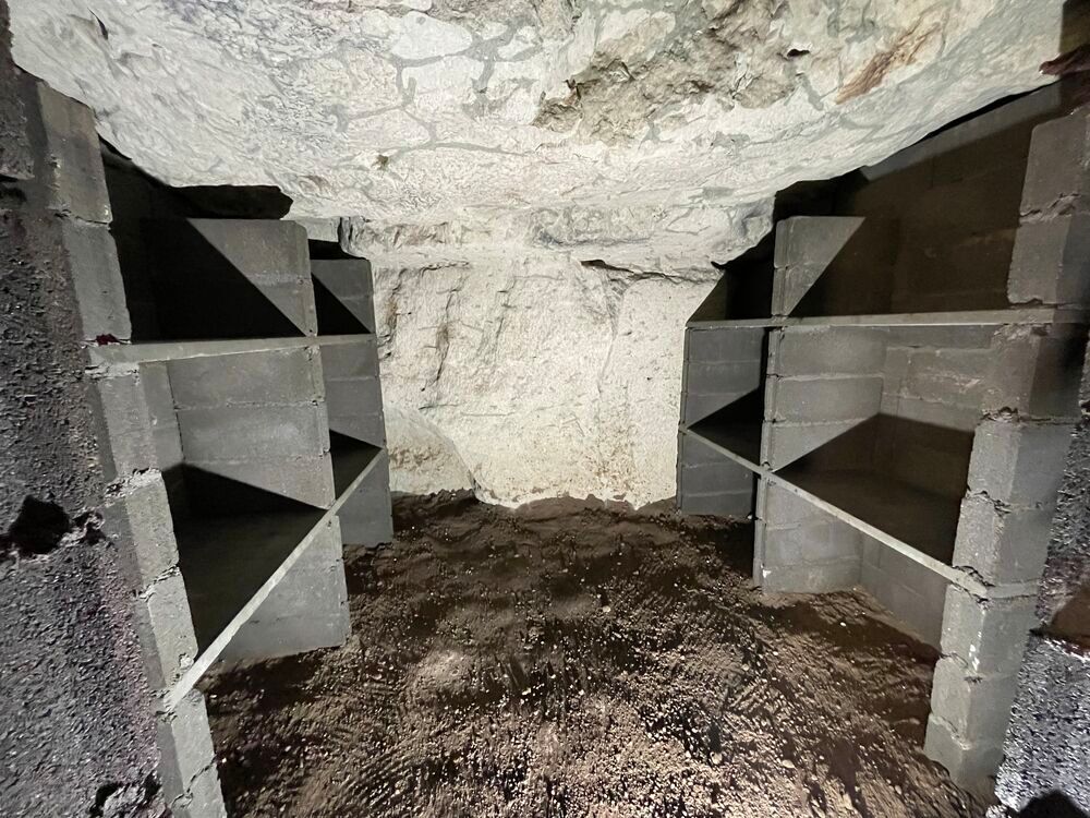 Location Remise/Grange Cave stockage vin troglodyte Véretz