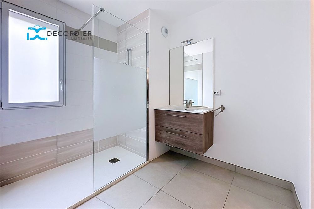 à vendre  Appartement Évian-les-Bains (74500)