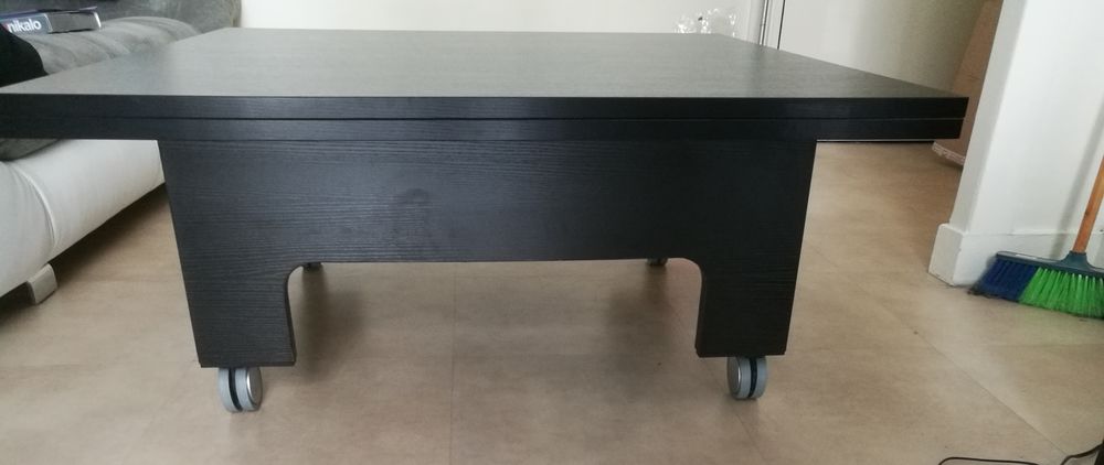 Table modulable et relevable z&eacute;bra Meubles