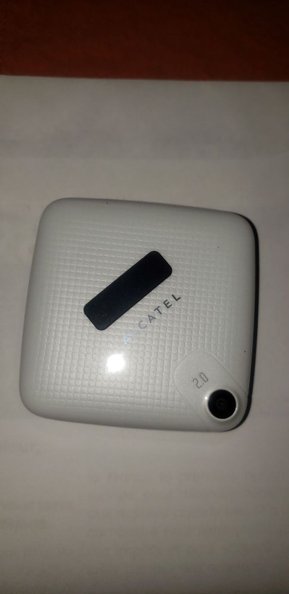 Je un T&eacute;l&eacute;phone mobile
Marque Alcatel 2.0
A clapet Téléphones et tablettes