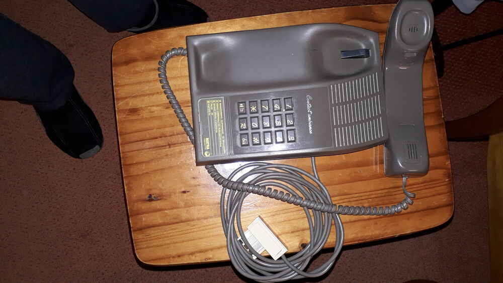 t&eacute;l&eacute;phone fixe MATRA CONTACT AMBIANCE Tlphones et tablettes