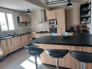  Maison  vendre 8 pices 176 m