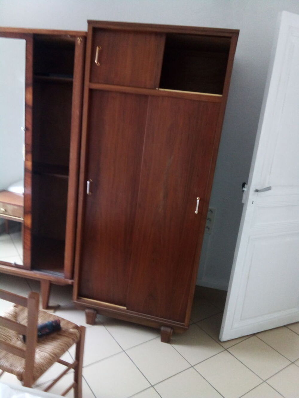 armoire penderie avec portes coulissantesT.B.E. Meubles