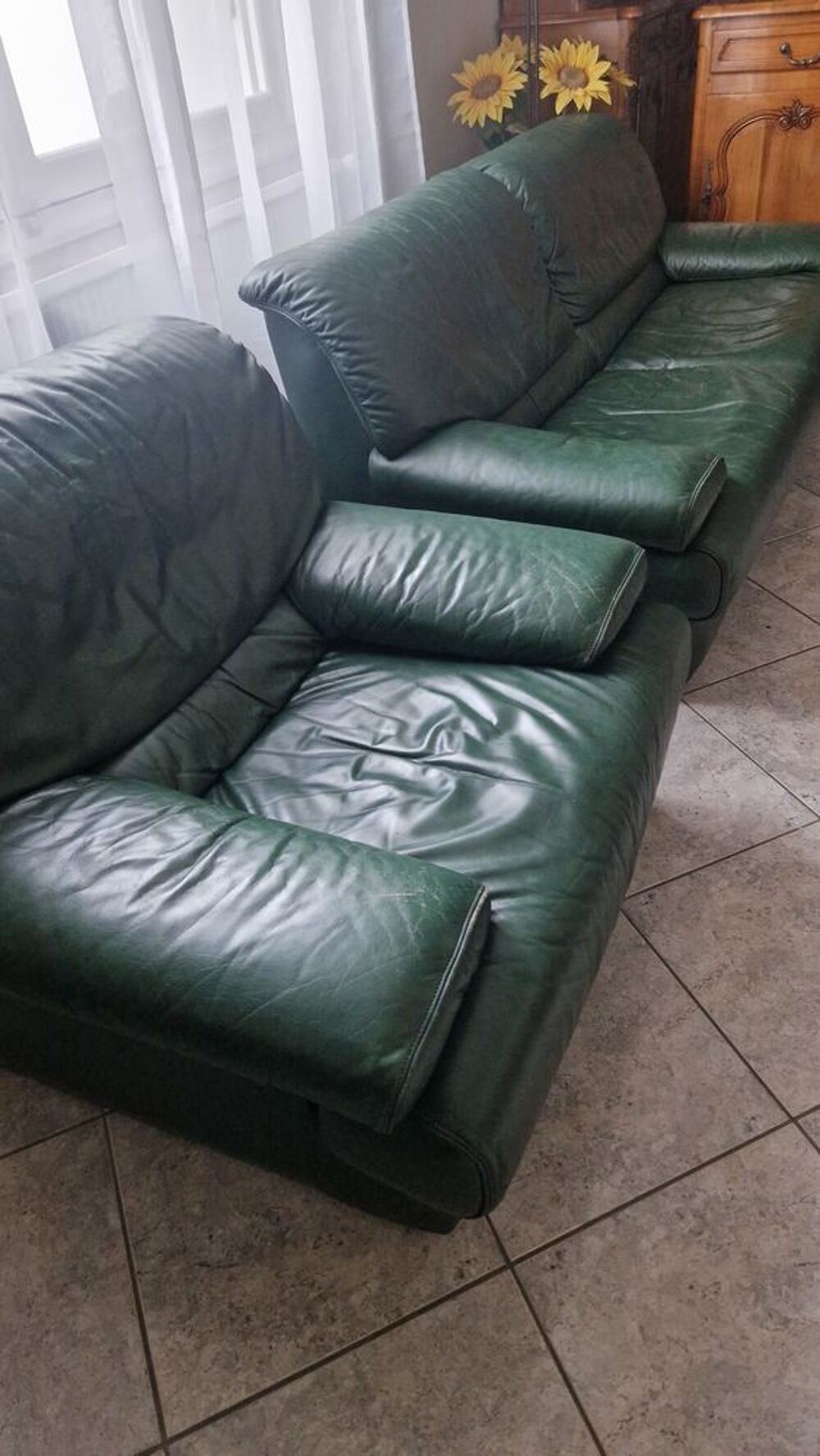 CANAPE CUIR ET FAUTEUIL Meubles