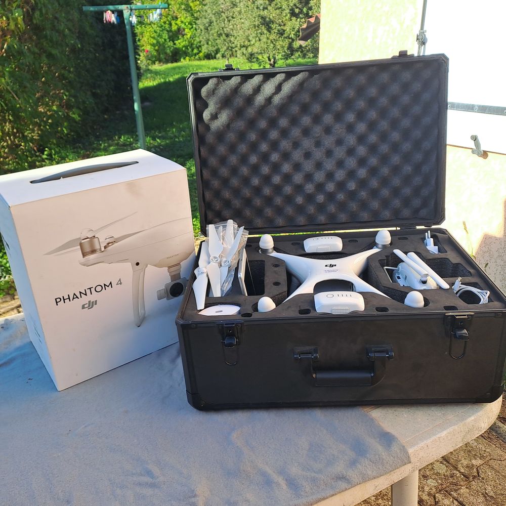 drone DJI fantome 4 Jeux / jouets