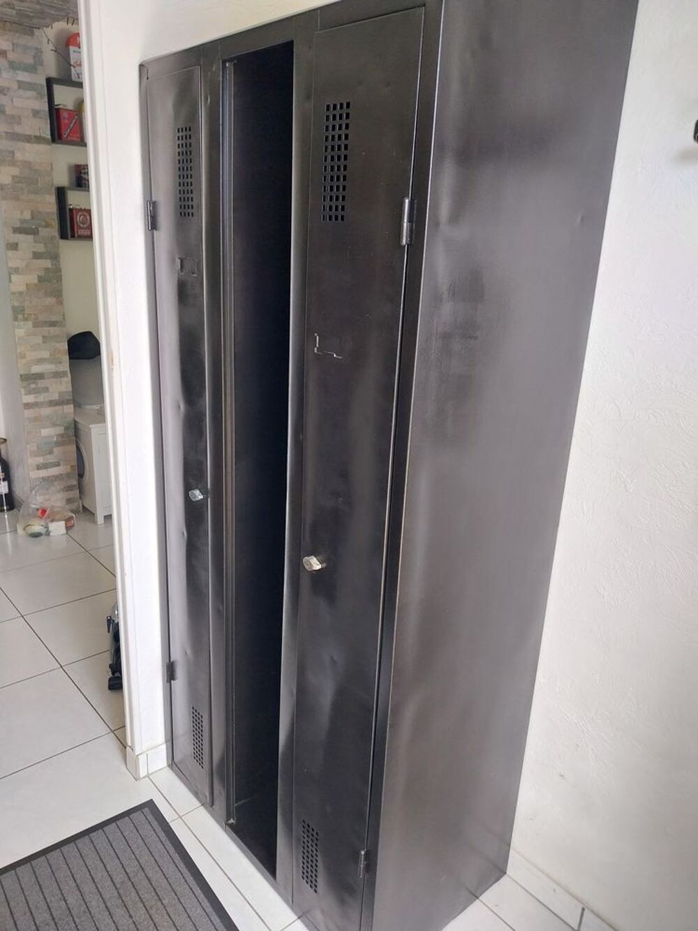 Vestiaire vintage, ancienne armoire metallique 2 portes, por Meubles