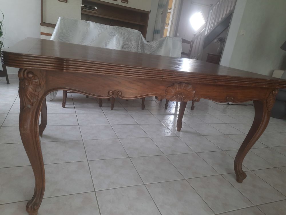 Table avec 6 chaises Meubles