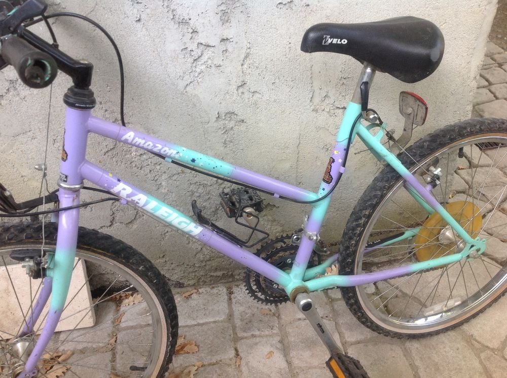 V&eacute;lo pour jeune fille ou petite dame Vélos