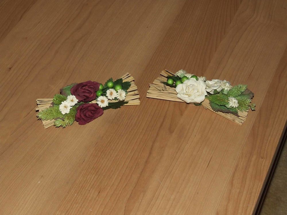 D&eacute;corations (petit fagot de paille avec fleurs) NEUFS Décoration