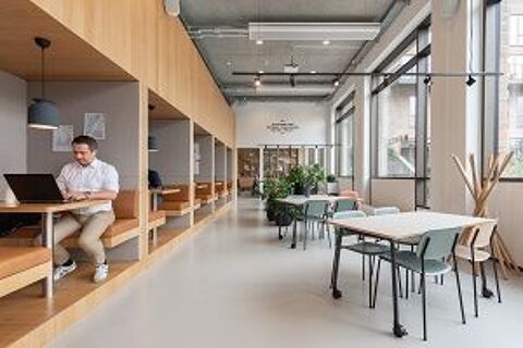 Rejoignez un espace de coworking dynamique &agrave; Paris, Spaces La defense . 119 92800 Puteaux