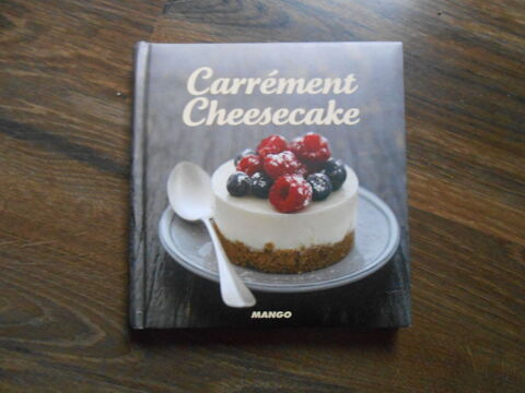 Livre de cuisine Carrément Cheesecake Carré frais TBE 2 Aurillac (15)