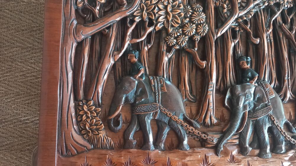 TABLE BOIS BOIS ASIATIQUE TRAVAIL REMARQUABLE Meubles
