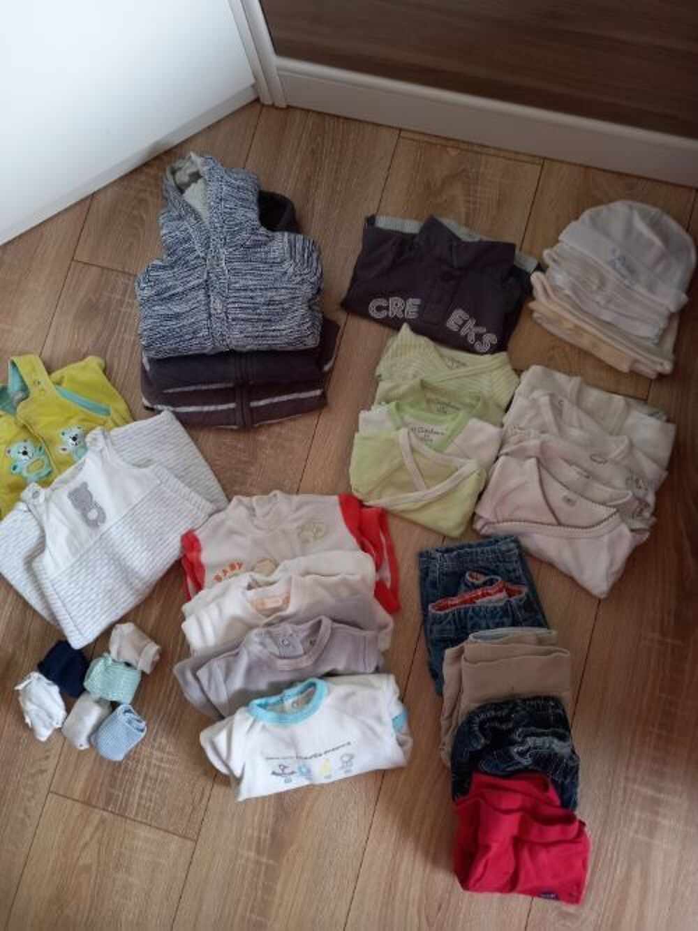 Lot de vêtements bébé new arrivals