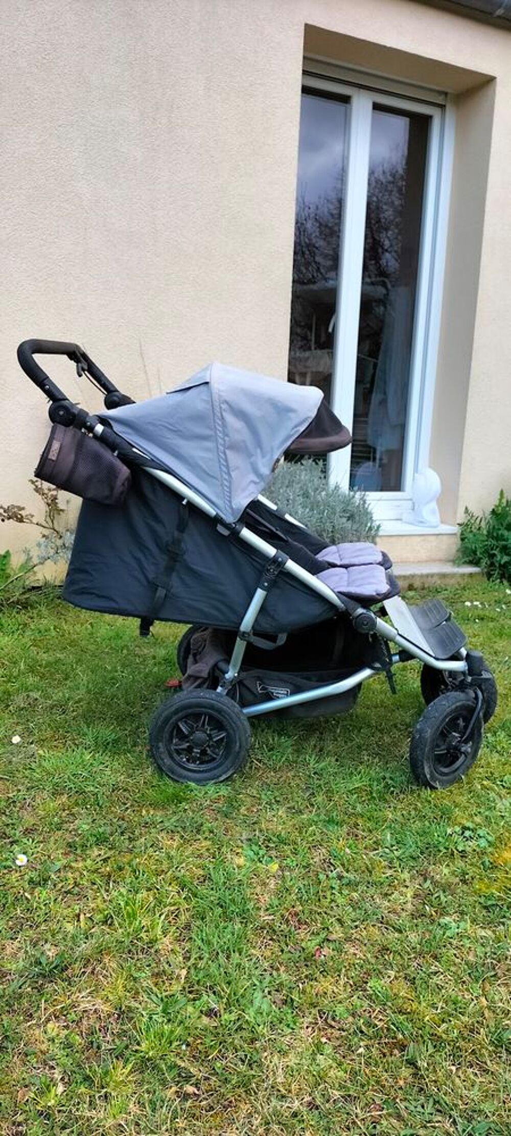 Poussette double Mountain Buggy cosy / fx chanceli&egrave;re cape Puriculture