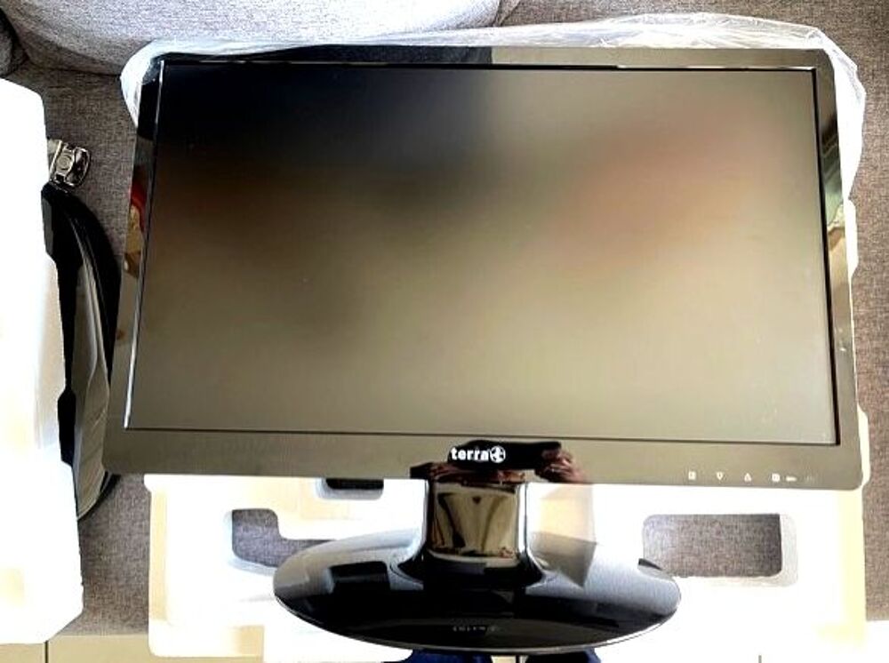  ECRAN PC ETAT NEUF Matériel informatique